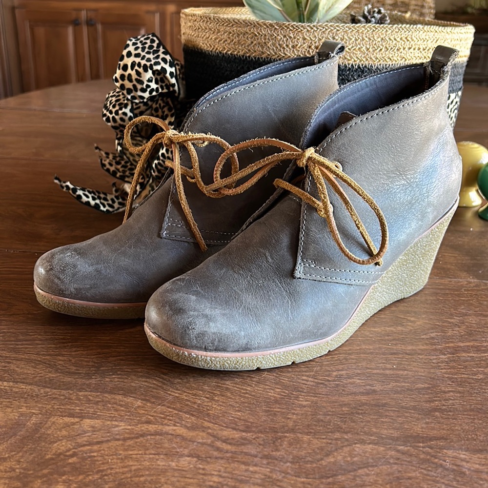 Sperry top sider Harlow leather wedge bootie women’s 9.5M graphite